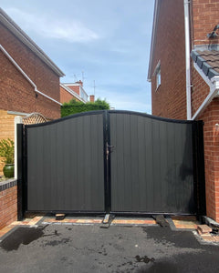 BRAND NEW curved top iron and composite Gates